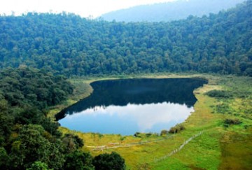 Khecheopalri Lake